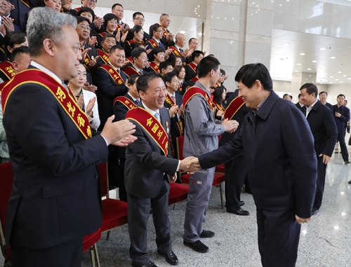 常山紡織集團(tuán)優(yōu)秀員工受到全國(guó)及省市表彰